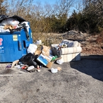 Needs cleaning