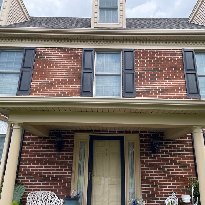 After paint and reinstall of 1 of the shutter.