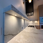 Floating Quartzite Shelf