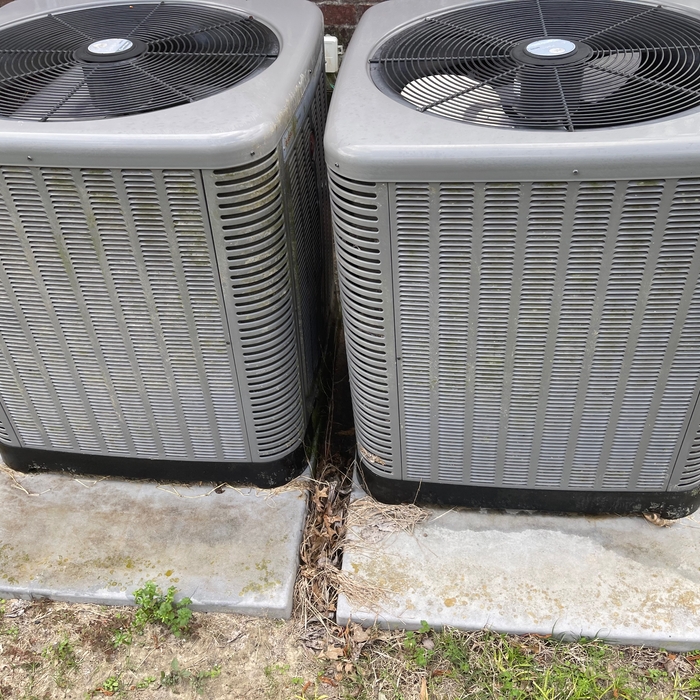 Outdoor a/c fans wash (before)