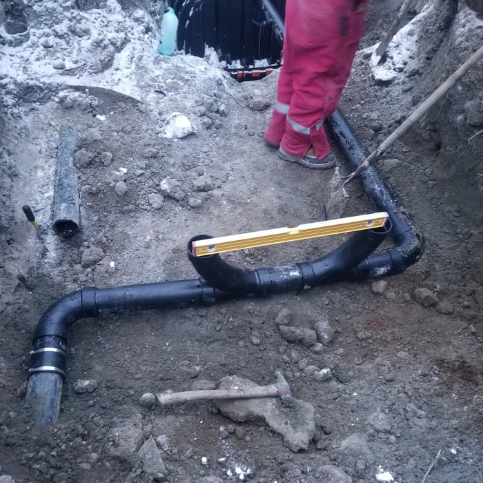 DBL Clean out at tank.
Preferred install method
