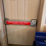 Emergency push bar with an alarm.