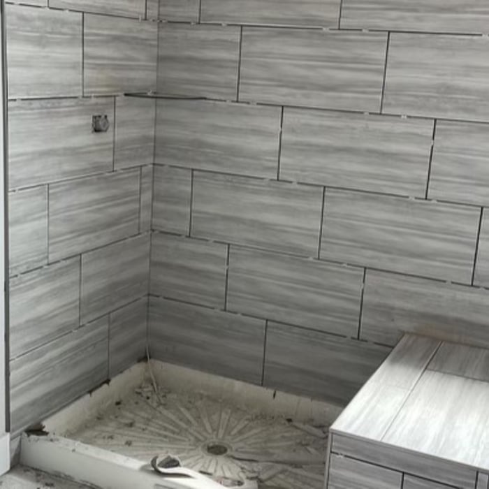 Los Alvarez Reyes Flooring services