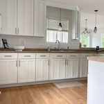 Kitchen refaced cabinets & painted walls