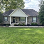 Fresh trimming, weed removal, and fresh mulch!