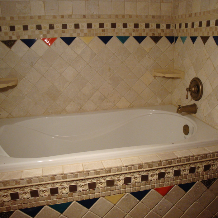 Bath tub