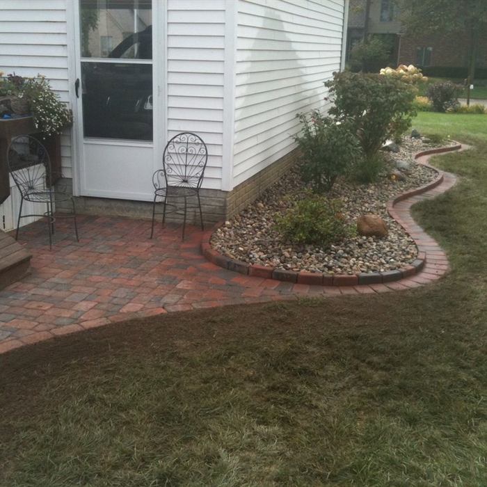 Deluxe brick paver bed edging our specialty