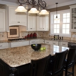 Hampton Linen Cabinets with Giallo Ornamental granite