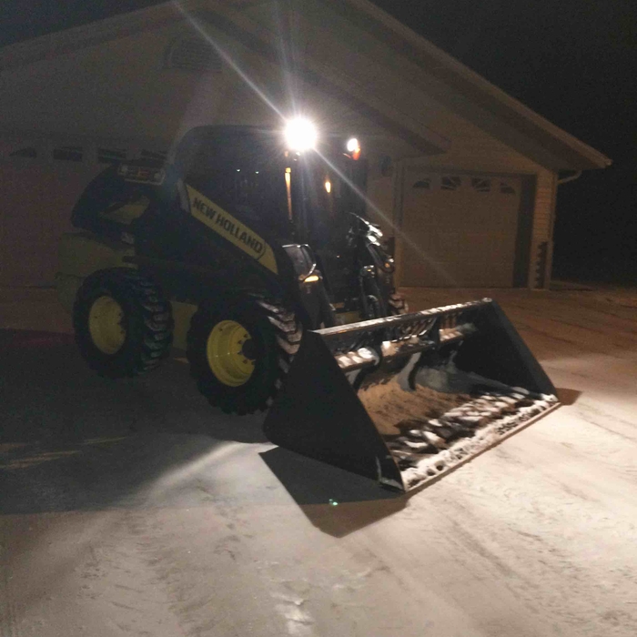 L230 Skid Loader