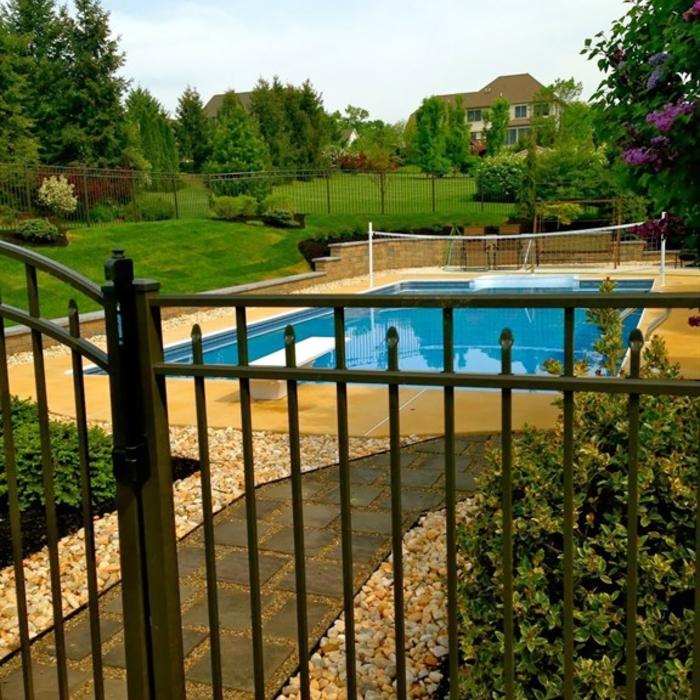Black Aluminum Pool and Yard Fence