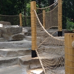 Steps with rope railing
