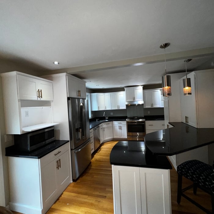 Kitchen cabinets refinishing