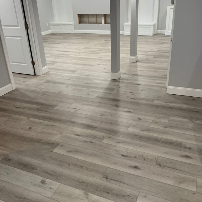 Vinyl plank