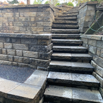 Retaining wall and water fountain