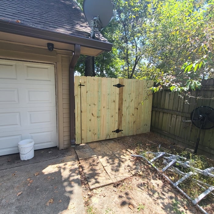 6'x5' gate with a 5ft panel