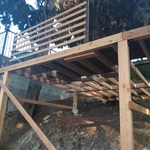 20'x 20' hillside deck