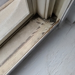 Window sills cleaning