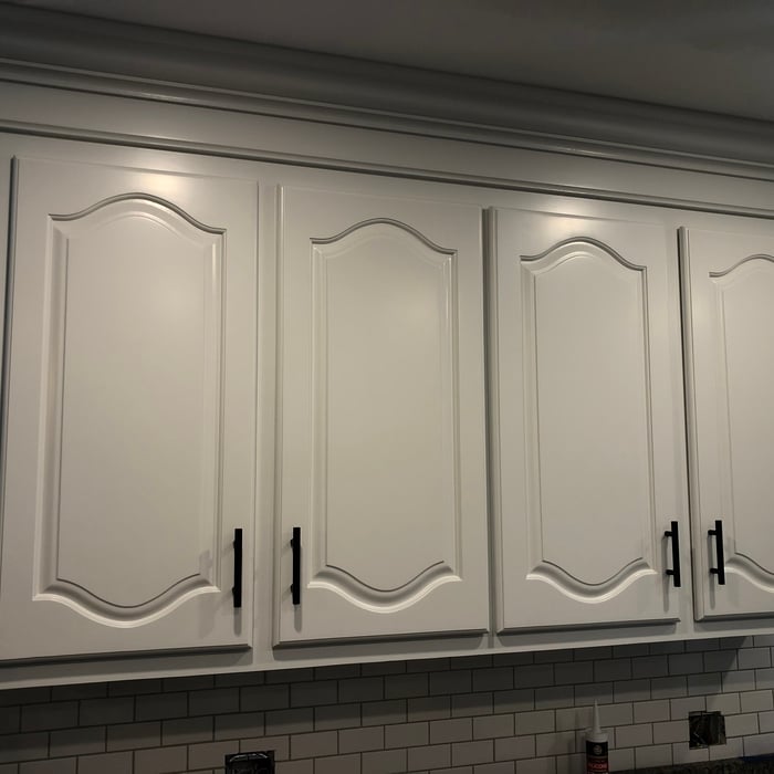 Oak Kitchen cabinets no grain