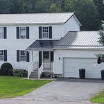 Black Sheetmetal Roof