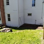Shade garden transformation into gravle patio