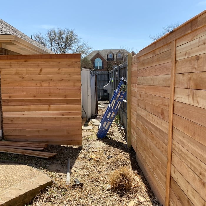 Horizontal fence