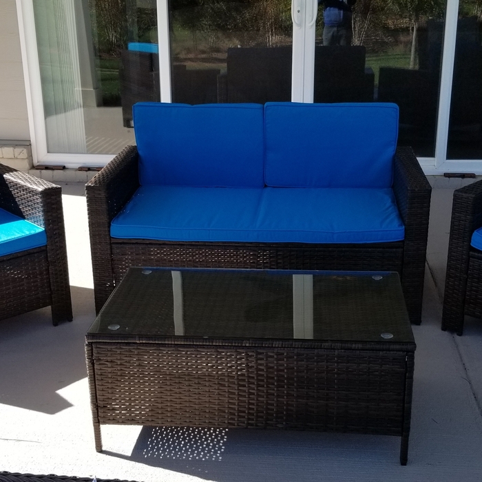 Outdoor furniture assembly