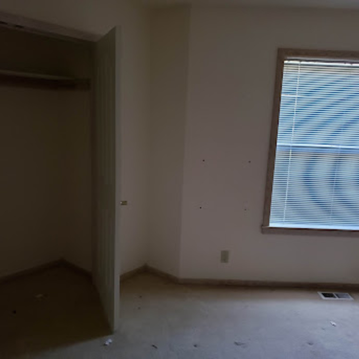 MOVE OUT CLEANING