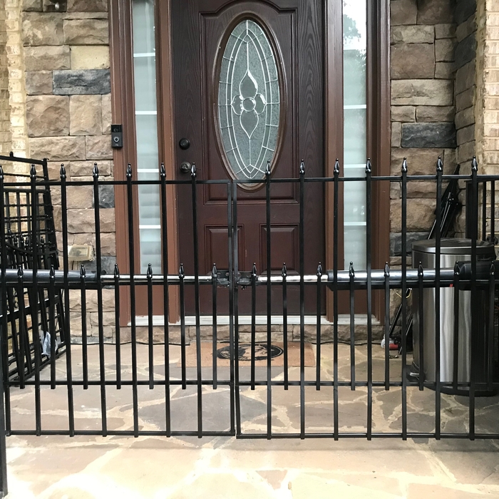 Gate front view (complete)
