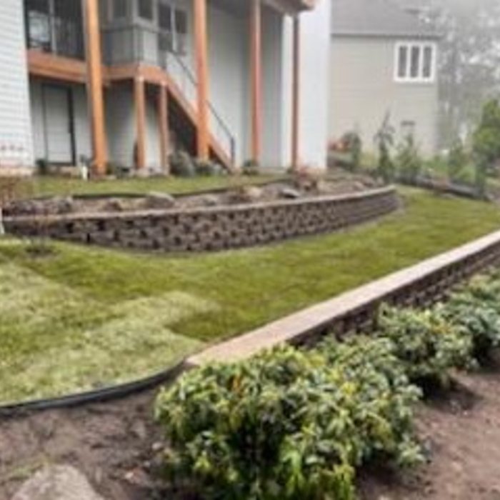 Landscaping, Retaining Wall & New Lawn