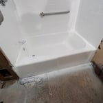 Bathtub and tile refinish