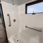 Bathtub and tile refinish