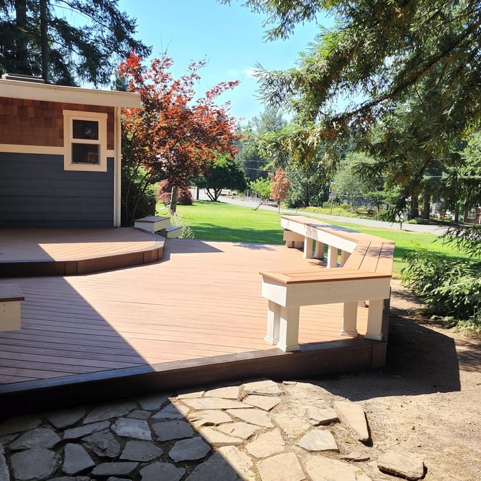 Deck with 3 steps and benches