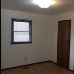 Hardwood laminate flooring