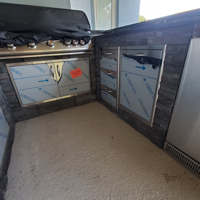 Outdoor kitchen