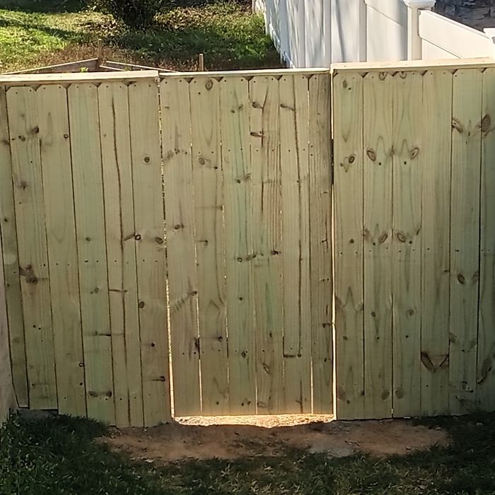 Davis privacy fence