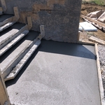 Concrete steps with landing