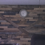 Pallet wood wall