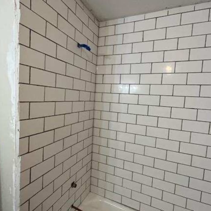Subway tile tub surround
