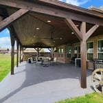 As lifelong Texans, we were raised to appreciate our state’s open spaces. Live, relax, and entertain with outdoor/indoor living that connects you and your family to the joy and beauty of nature.