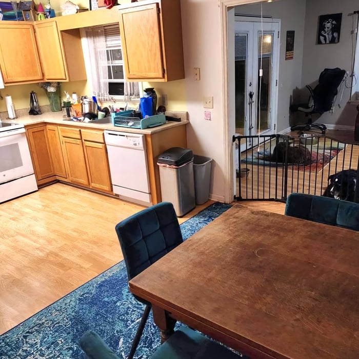 Kitchen after Tidy Up (cleaning).