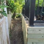 Composite Deck with Vinyl Rails