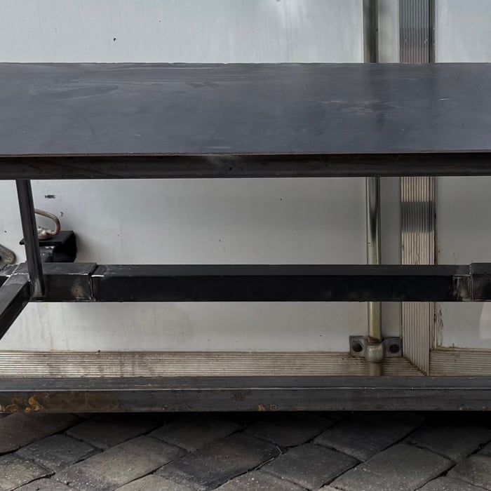 Grill table