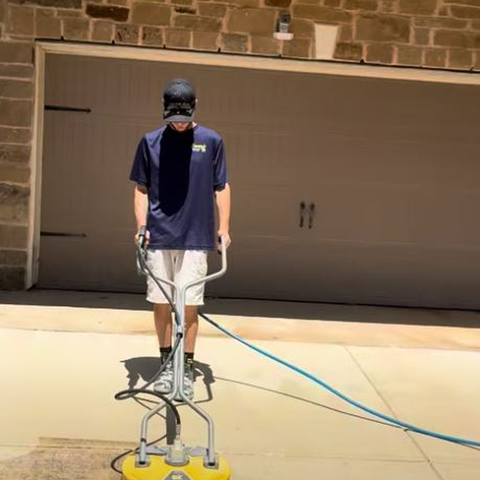 Driveway Deep Clean