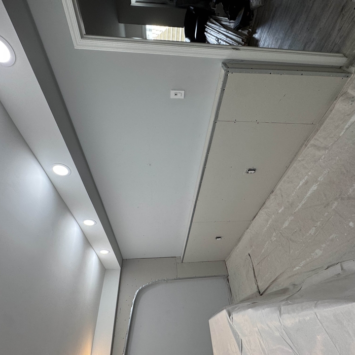 Spa Accent Wall