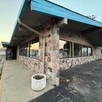 shop window remodeling