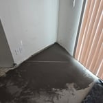 1368 sq ft
