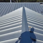 Standing seam metal roof