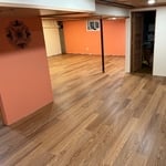 Vinyl planks