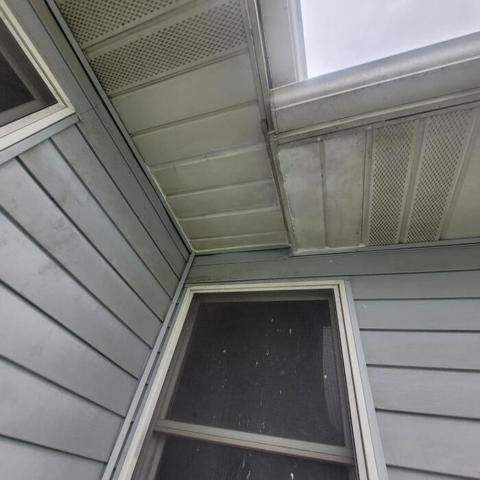 Plywood Soffit Repair