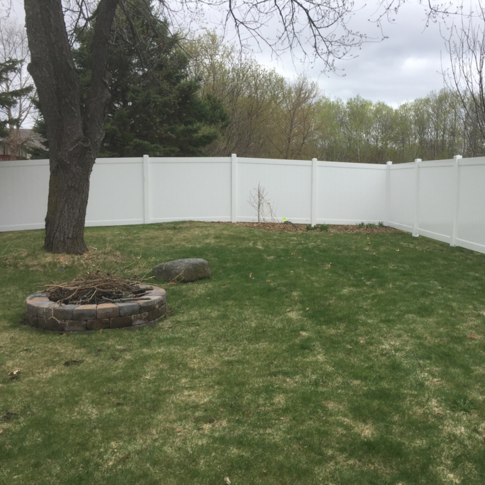 6' White Vinyl Privacy Fence Installation Maplewood, MN
